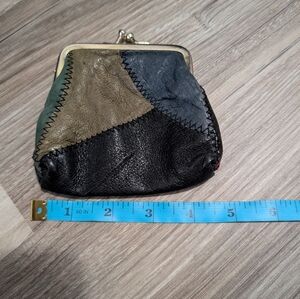 Vintage, Genuine Leather, Patchwork Coin‎ Purse, Kiss Lock Closure, Gold